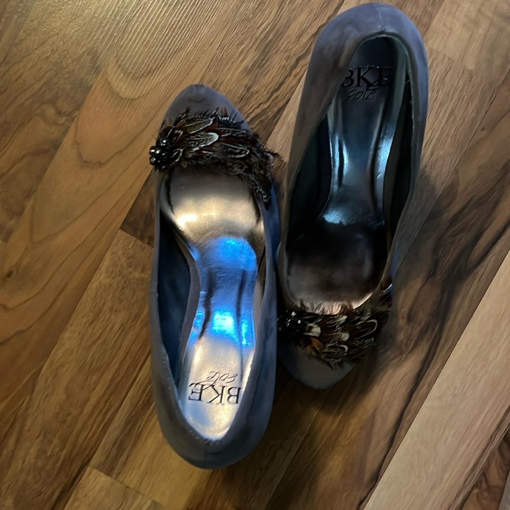 BKE Nadine Velvet heels